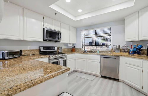 Edgemar - Pacific Manor Condo | Oceanfront Luxe Retreat unbeatable VIEWS! Near SFO