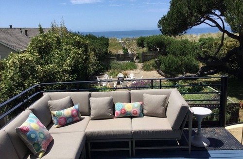 Stinson Beach House | Oceanfront, Master Ste, New deck, Remodeled, Dune deck, Media Rm, Private garden