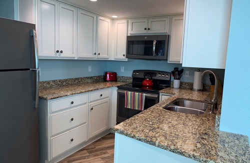 Daytona Beach Shores Condo | Oceanfront 3-bedroom condo – 17SE - Beach Access, Pool & Hot tub! Owner Managed