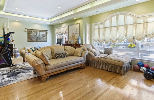 Outer Richmond House | Oceanview High-end Home by the Beach/GGP/UCSF with Parking
