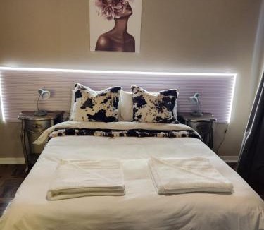 Pretoria House | Ode to Tranquility House - Pax 6