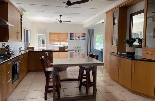 Umhlanga House | Odenvillea House - Amazing Sea Views
