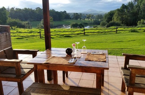 Kwa Sani Bed & Breakfast | Old Inchgarth Farmstay