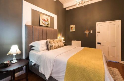 McGregor Apartment | Old Village Lodge