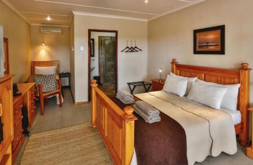 Beaufort West House | Olive Grove Guest Farm