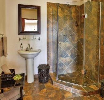 Beaufort West House | Olive Grove Guest Farm