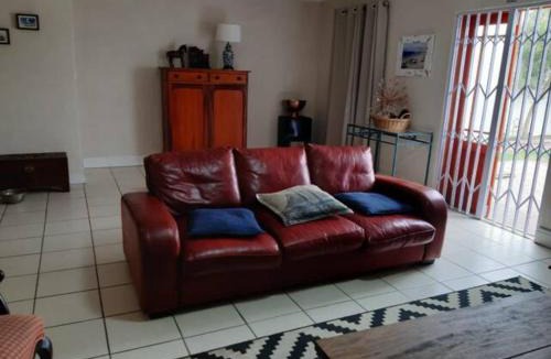 Paternoster House | Olive Tree Cottage