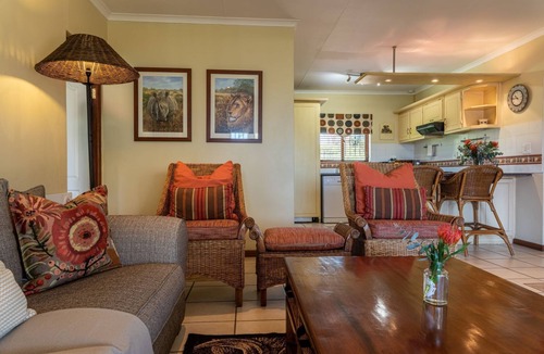 White River House | Oliver's Restaurant & Lodge