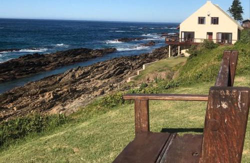 Eersterivierstrand Villa | On the Rocks @ Eersterivier