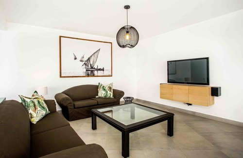 Sheffield Beach Apartment | On The Rocks in Sheffield Beach
