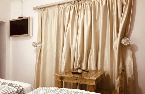 Eikenbosch House | One bedroom Apartment To Rent On Daily Bases