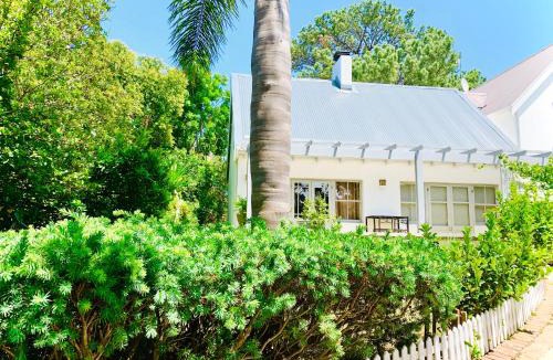 Somerset West House | One Oak Guest House