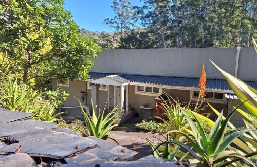 Botha's Hill Apartment | One on Old Main
