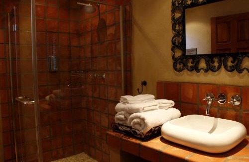 Erasmuskloof House | Opikopi Guest House