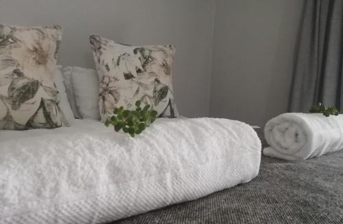 Oudtshoorn House | Oppi Draai Guesthouse