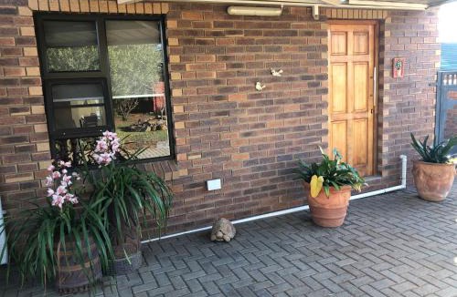 Orania Apartment | OppiRantje Orania