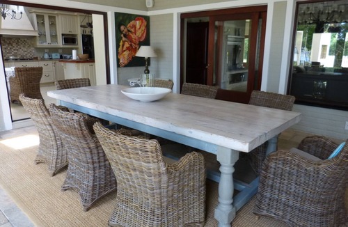 Knysna Villa | Opulent Venue in private estate sleeps 8