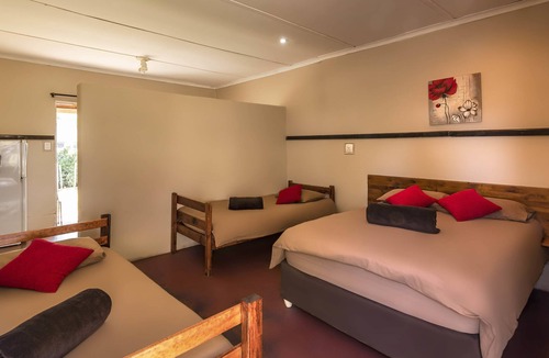 Vioolsdrift Settlement Cabin | Orange River Rafting Lodge by Country Hotels