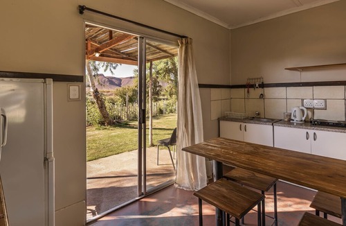 Vioolsdrift Settlement Cabin | Orange River Rafting Lodge by Country Hotels