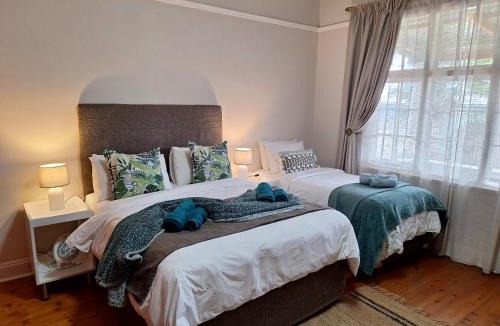 Lydenburg House | Oude Post Guesthouse and Cottage - The Old Postmaster's House