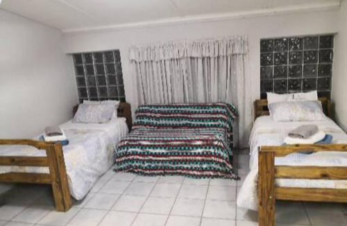 Port Owen Apartment | Oupie-se-Plekkie
