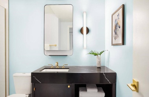 Fisherman's Wharf House | Our guestrooms are bright and cheerful, pops of jewel-toned fabrics and stylish!