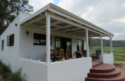 Buffalo Hills Game Reserve Cottage | 'Out of Plett' luxurious 2 bedroom Cape Dutch Cottage in the Bitou river valley