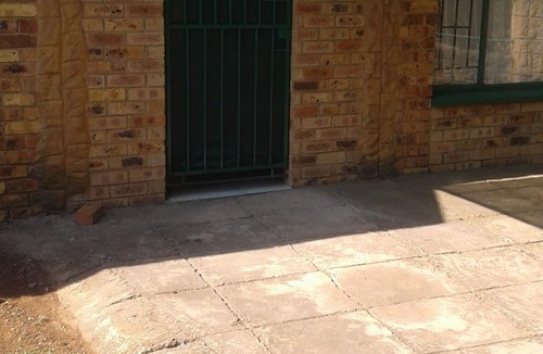 Alberton Cottage | OVER NIGHT ACCOMMODATION BB