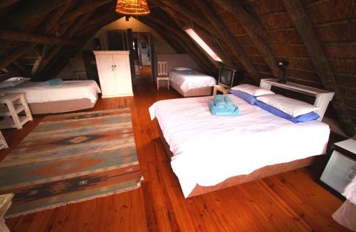 Oyster Bay Bed & Breakfast | Oyster Bay Beach Lodge