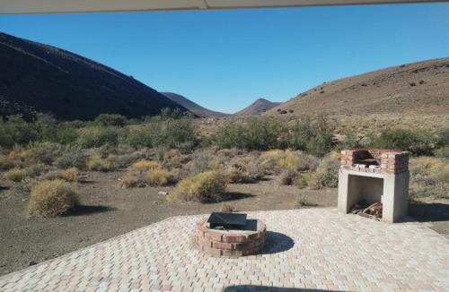Laingsburg Ski Chalet | Paardefontein Karoo Stay