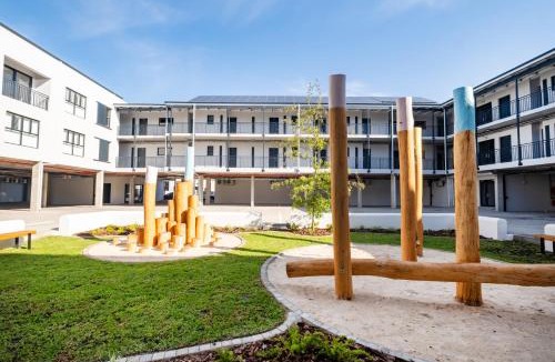 Paarl Apartment | Paarl 137 - Superior Studio Apartment with AC and Parking