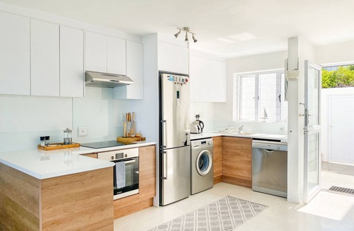 Cape Peninsula Condo | Palace Hill Apartment