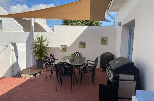 Paternoster Apartment | Palm and Pebbles self catering cottages Paternoster