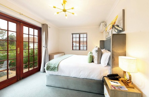 Kenilworth Hotel | Palm House Boutique Hotel and Spa