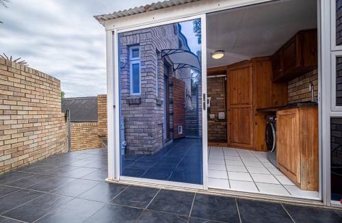 Walmer Villa | Palm Valley Inn - Port Elizabeth