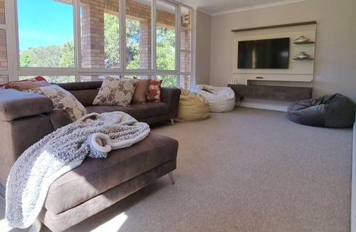 Walmer Villa | Palm valley Inn, self-catering vacation accommodation 5 minutes from the Airport