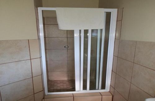 Kroonstad Bed & Breakfast | Palms Lodge