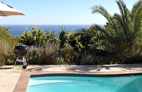 Camps Bay Apartment | Panorama Apartment Su