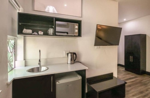 North Beach Hotel | Parade Hotel