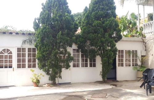 Morningside House | Pastel cottages