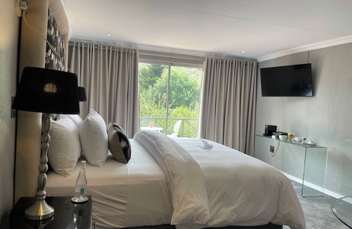 Clarens Bed & Breakfast | Patcham Place B&B