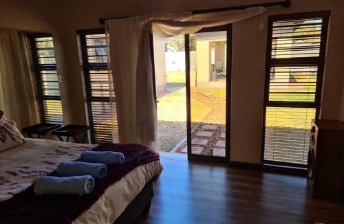 Kathu Apartment | Pattys Place 12 Haakbos Street