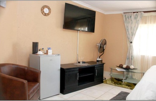 Windsor House | Peace & Lovely Bed and Breakfast