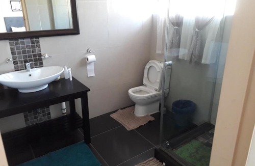 Windsor House | Peace & Lovely Bed and Breakfast