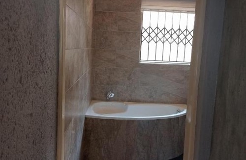 Greater Johannesburg Metropolitan Area Apartment | Peaceful place