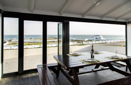 Yzerfontein House | Pearl Haven, coastal comfort just steps from the shore!