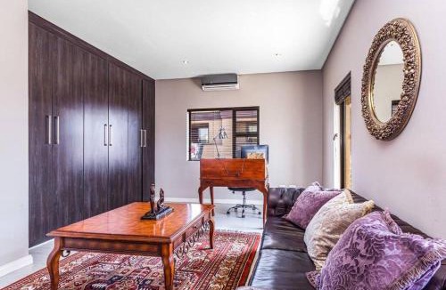 Centurion Villa | Pearl House