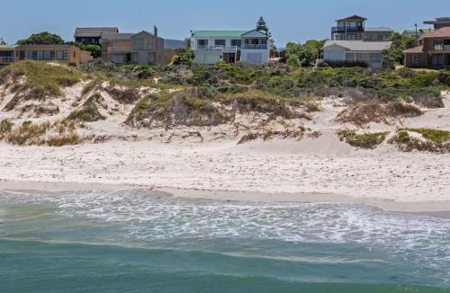 Pearly Beach House | Pearly Beach House