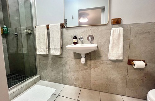 Sedgefield House | Pelican Lodge