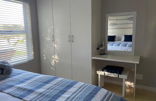 Port Owen Apartment | PelicanStay